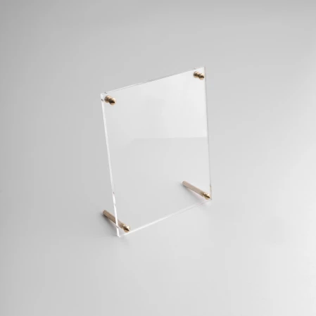 Orive Pirinç Ayaklı Pleksi Fotoğraf Çerçevesi 18x23 cm - 2
