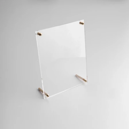 Orive Pirinç Ayaklı Pleksi Fotoğraf Çerçevesi 20x26 cm - 2