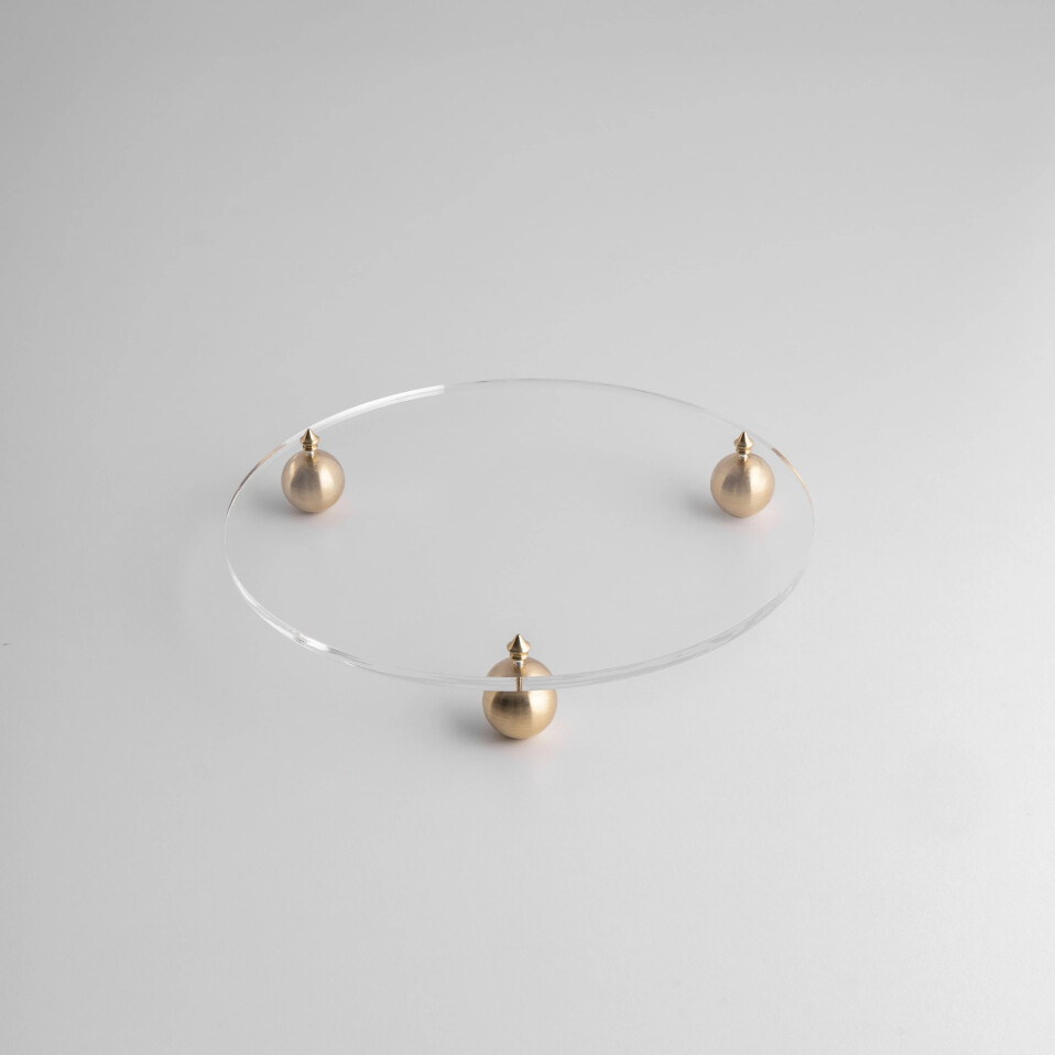 Karis Pirinç Ayaklı Pleksi Jardinyer Şeffaf 30 cm - Qua Home