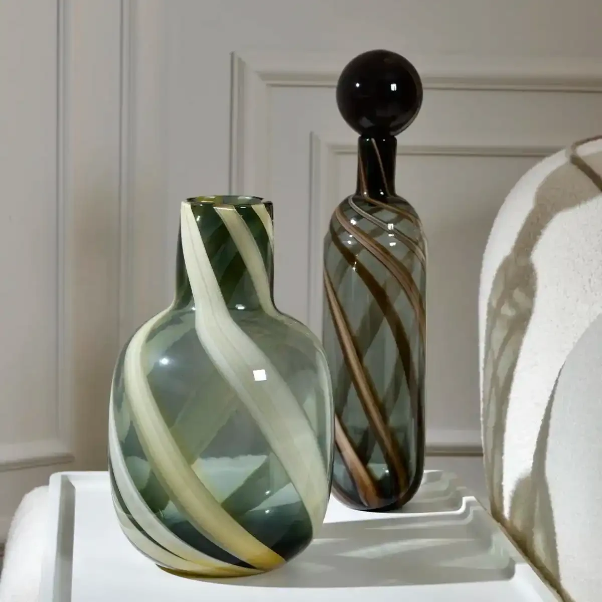 Lyon Yeşil Kahve Çizgili Cam Vazo 10x46 cm - 4