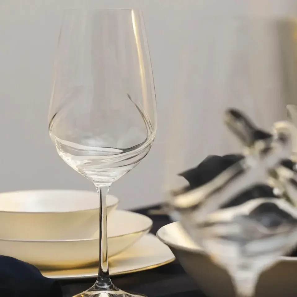 Chaos Kristal Kırmızı Şarap Kadehi 550 cc - 4