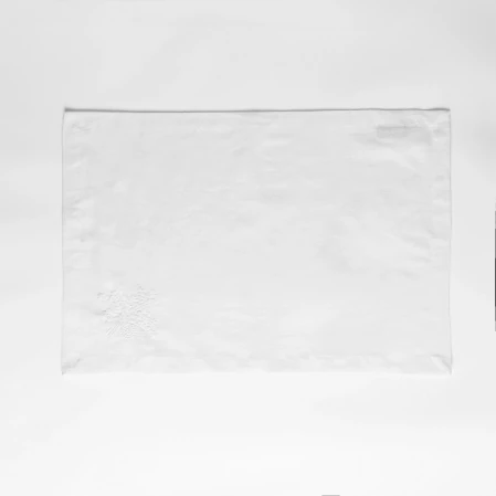 Julien Pamuk Keten Çiçek Nakışlı Amerikan Servis Beyaz 