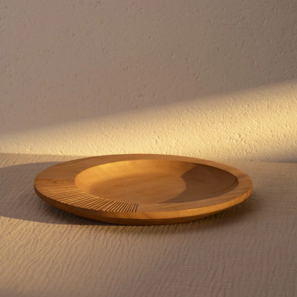 Lyla Ceviz Ahşap Dekoratif Tabak 25x25x2.5 cm - 1