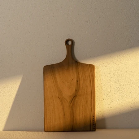 Ira Ceviz Ahşap Kesme & Sunum Tahtası 44x25x1.8 cm - 1