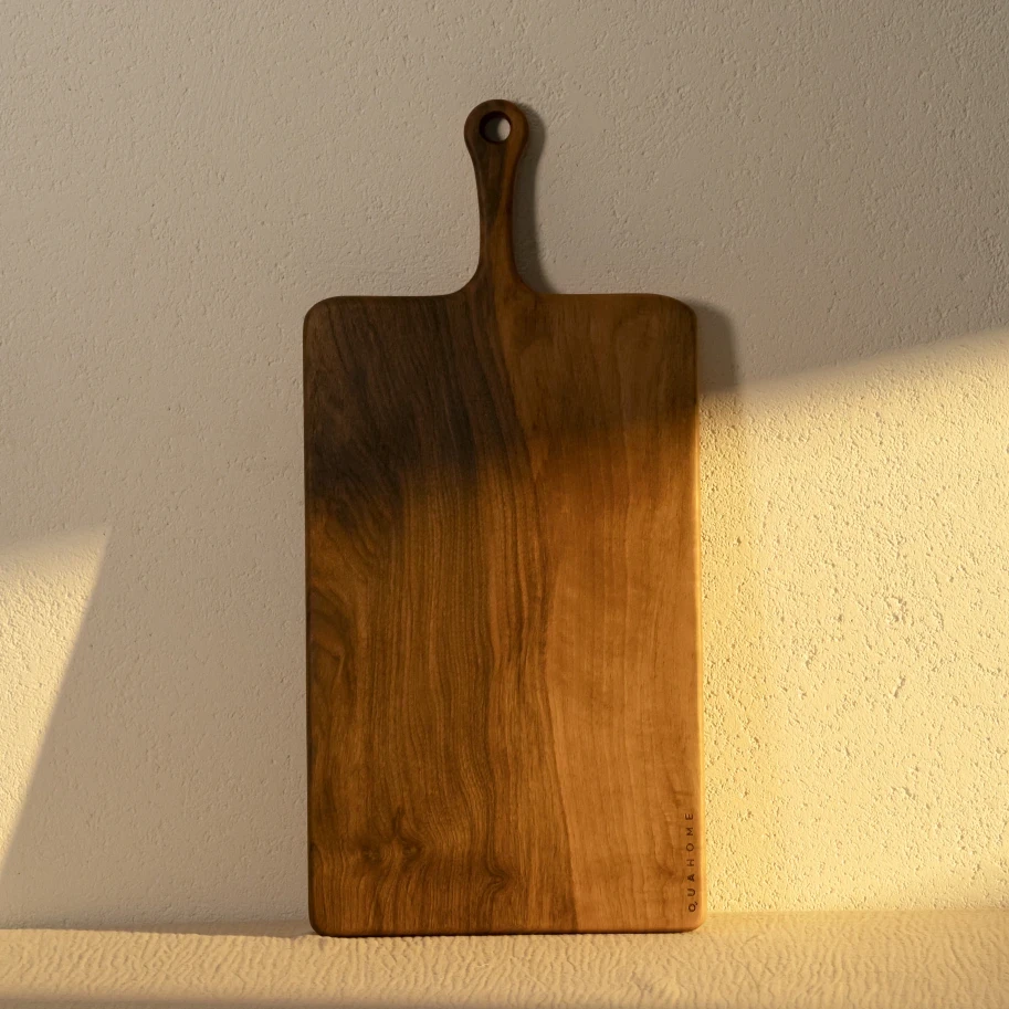 Ira Ceviz Ahşap Kesme & Sunum Tahtası 52x25x1.8 cm - Qua Home