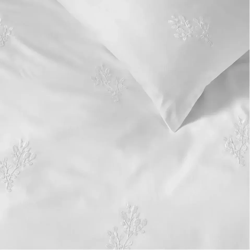 Carmen 300 Tc Pamuk Saten Nakışlı King Size Nevresim Seti Beyaz - 2