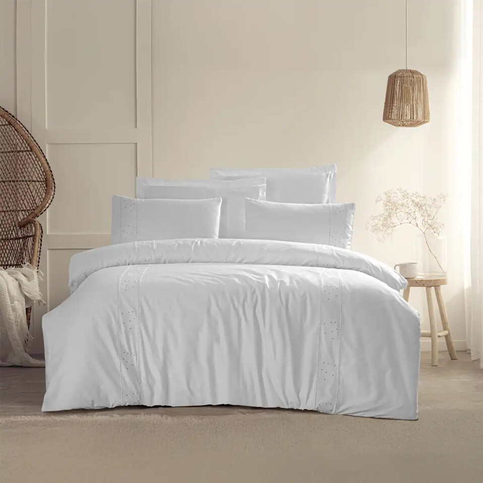Grace 300 Tc Pamuk Perkal Nakışlı ve Ajurlu King Size Nevresim Seti Beyaz - Qua Home