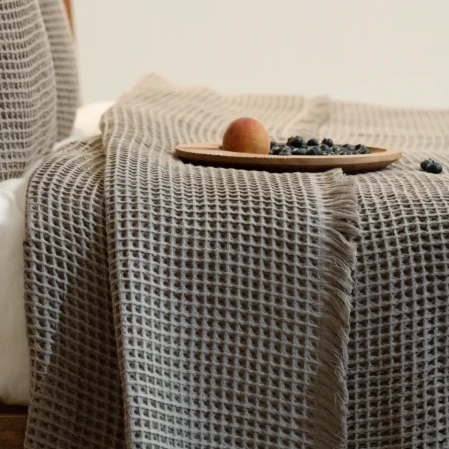 Terra Petek Dokulu Çift Kişilik Yatak Örtüsü Vizon 220x240 cm - 2