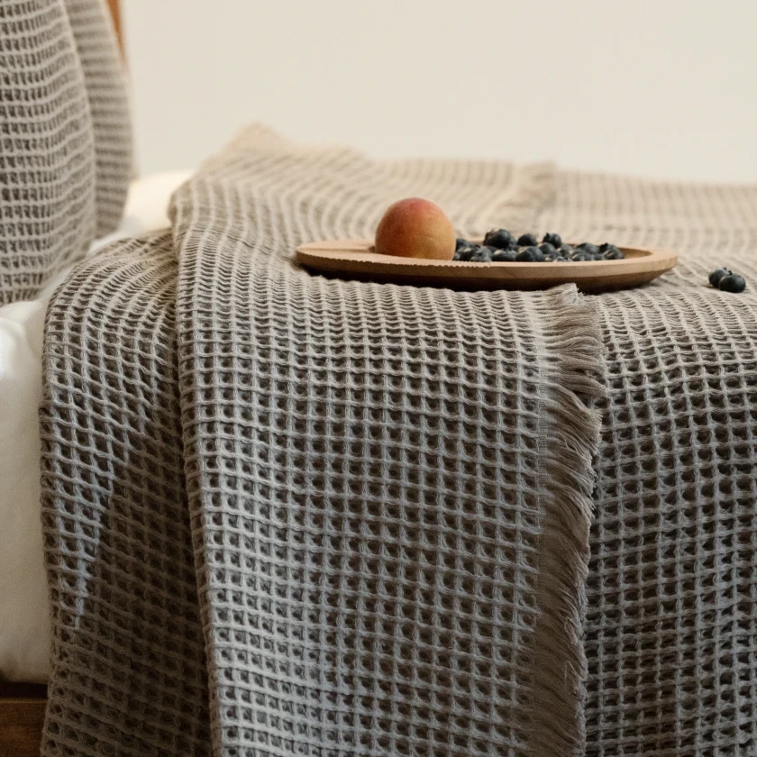 Terra Petek Dokulu Çift Kişilik Yatak Örtüsü Vizon 220x240 cm - 2